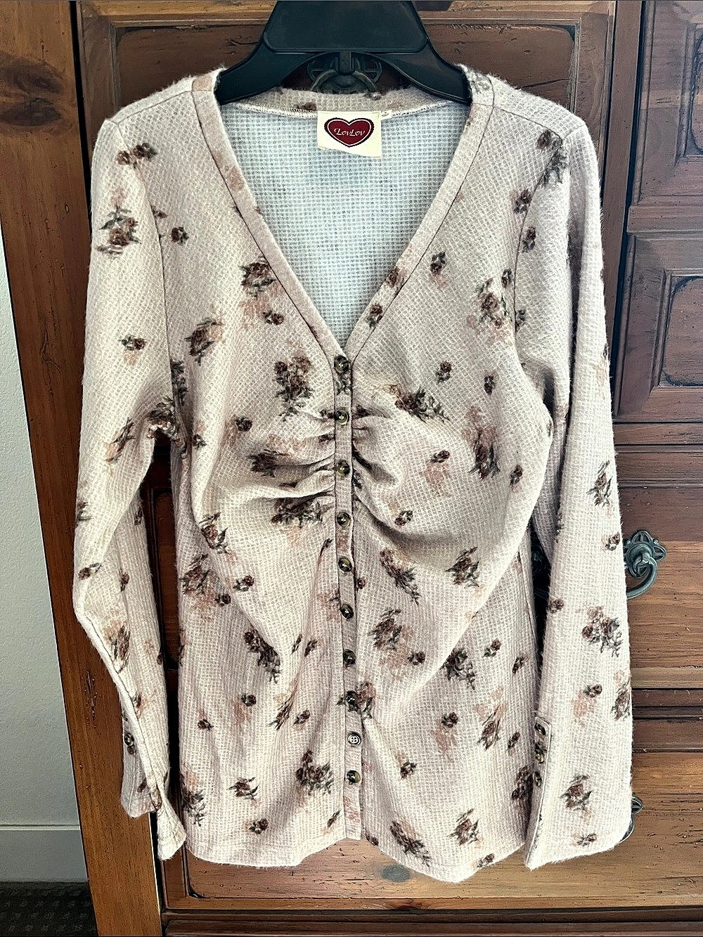 Lovlov Floral Ruched Front Top in Beige NWOT Size Small